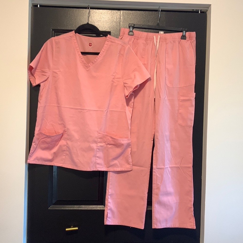 Light pink scrub set